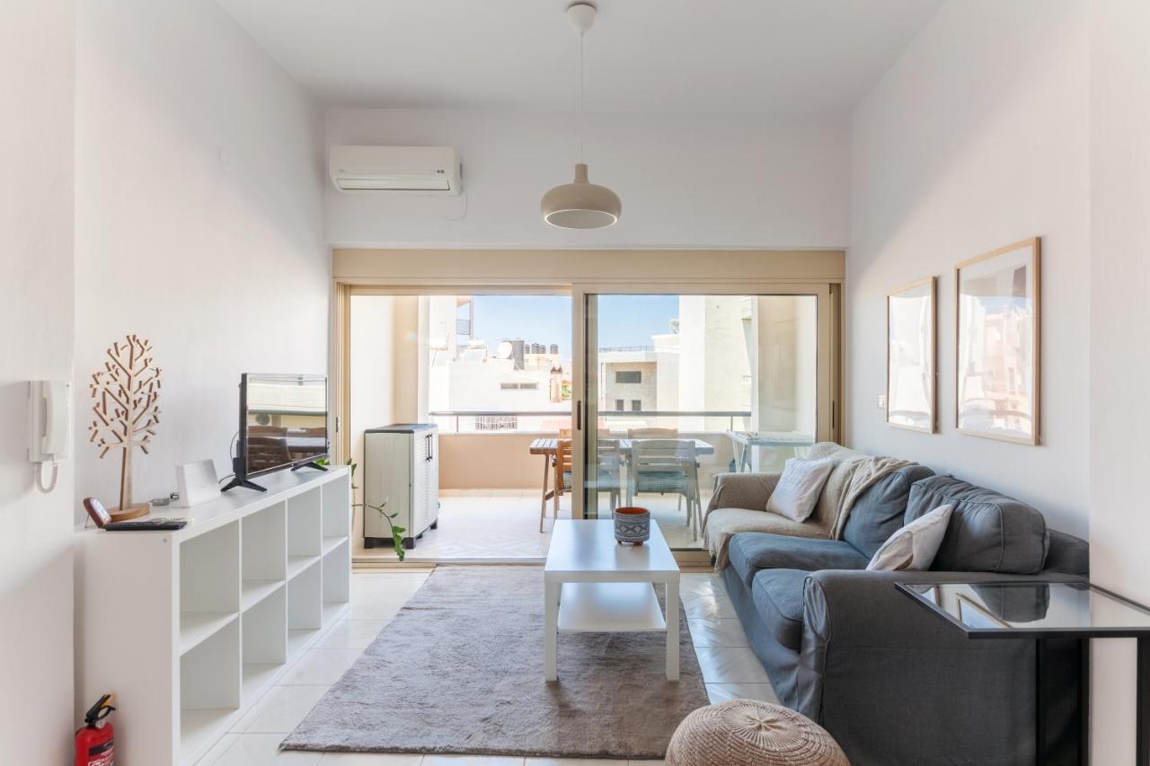Lovely Apartment Close To The City Center Iraklio Eksteriør billede