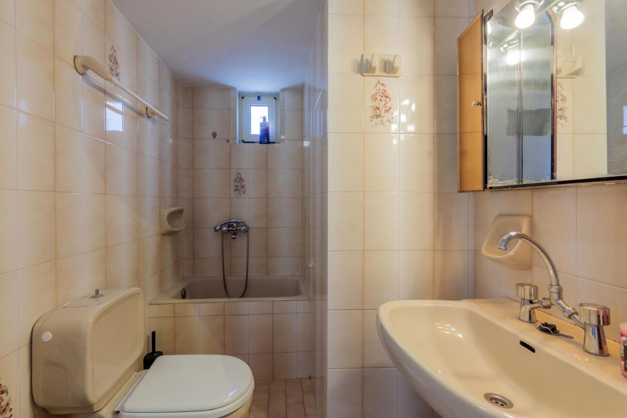 Lovely Apartment Close To The City Center Iraklio Eksteriør billede